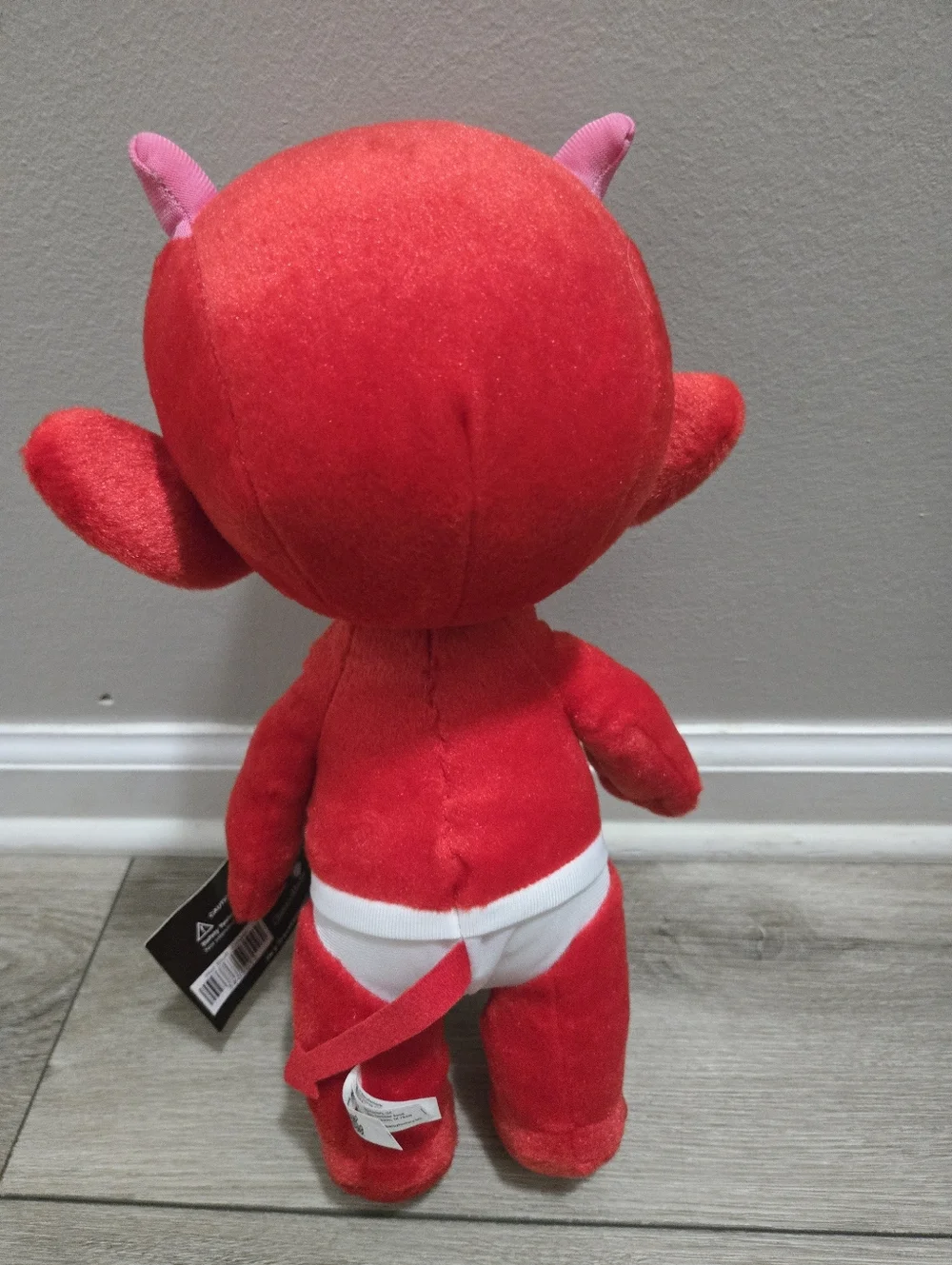NEW Large Hot Stuff Red Devil Plush Toy 15 inches. NWT - Picture 9 of 9